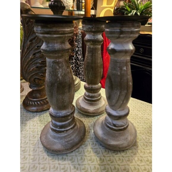 Set Of 3 Farmhouse Weighted Wood Candle Holders - Picture 1 of 3
